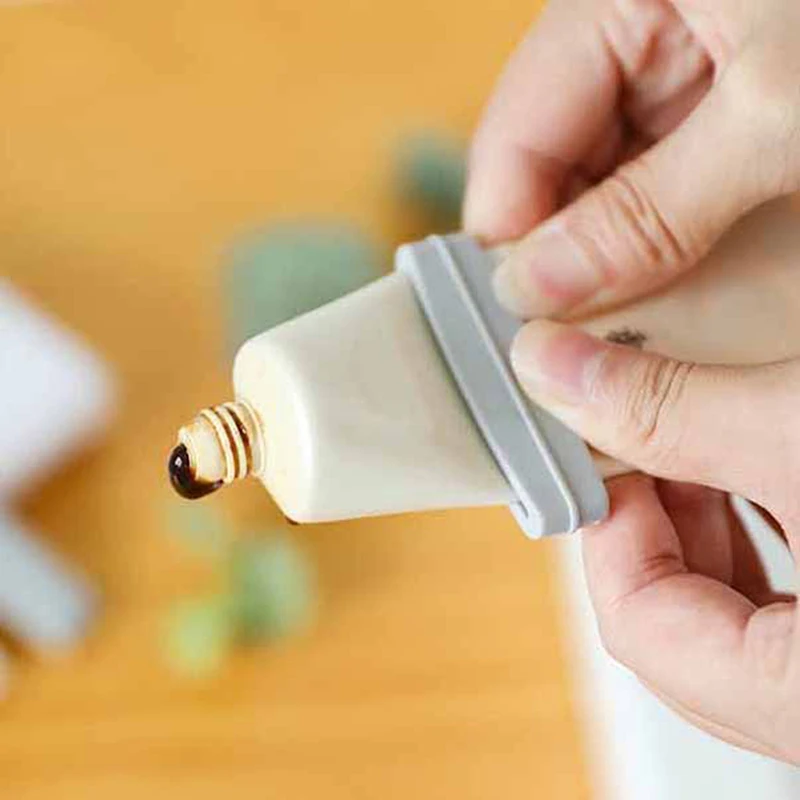 New 3pcs Toothpaste Squeezer Squeeze Tooth Paste Tube Dispenser