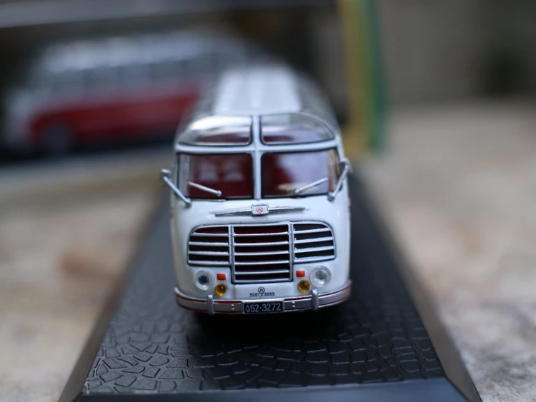 Высокая имитация автомобилей kashbohrer setra S8 1951 1:72 модели из сплава металлические