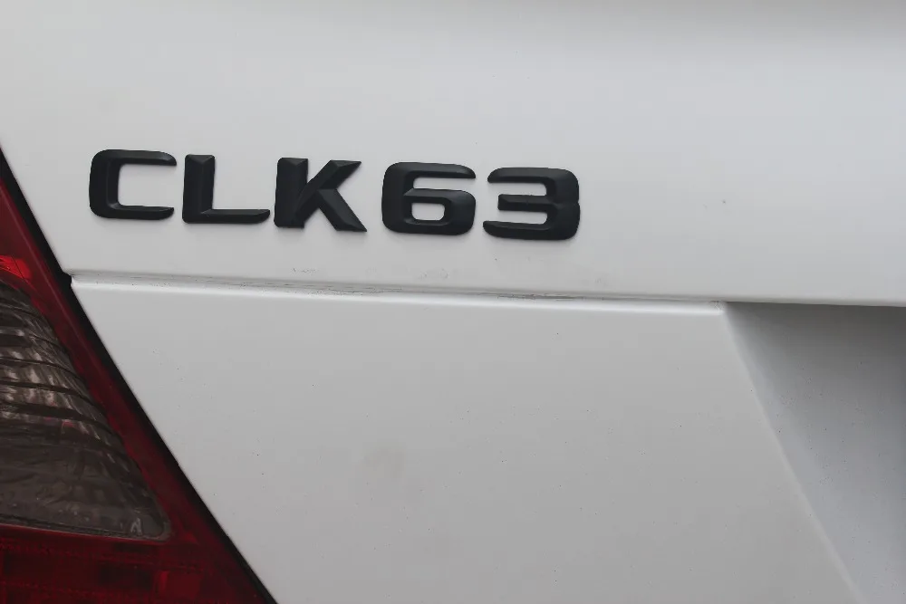 Черные матовые эмблемы для букв багажника Значки Mercedes Benz AMG W176 W204 W221 W222 W212 W213 X117 X218