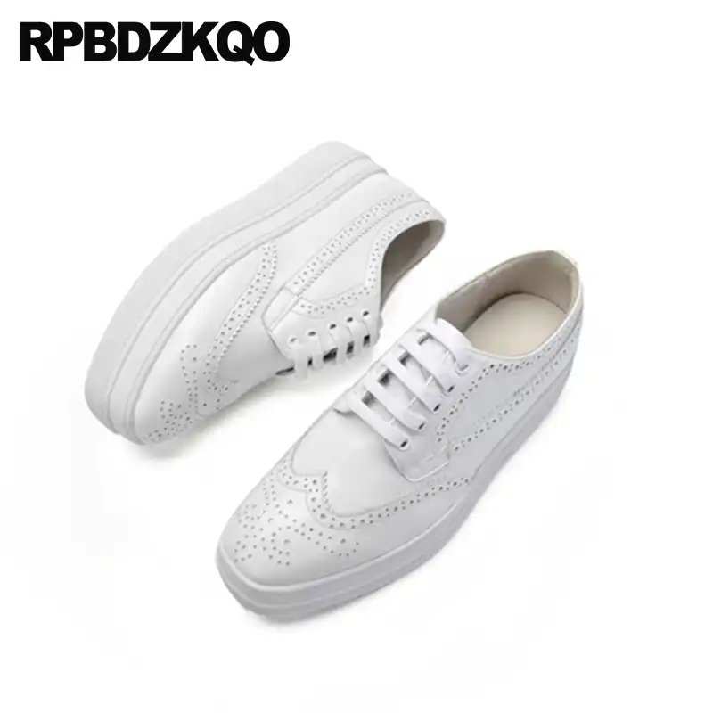 wide patent leather shoes