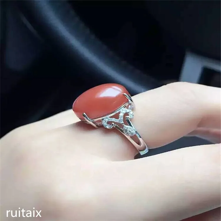 2547360417_1578280619_