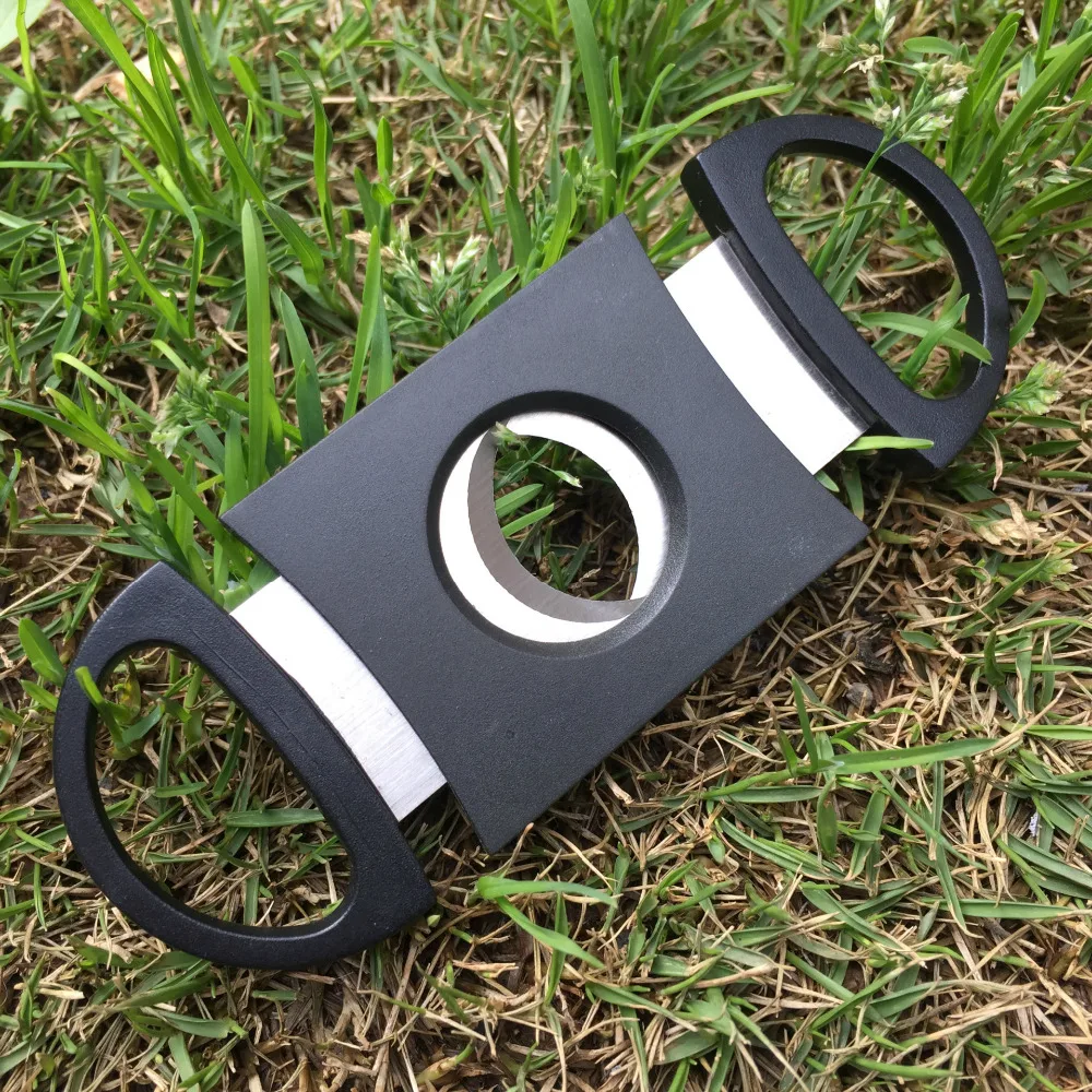 Blades Cigar Cutter (3)