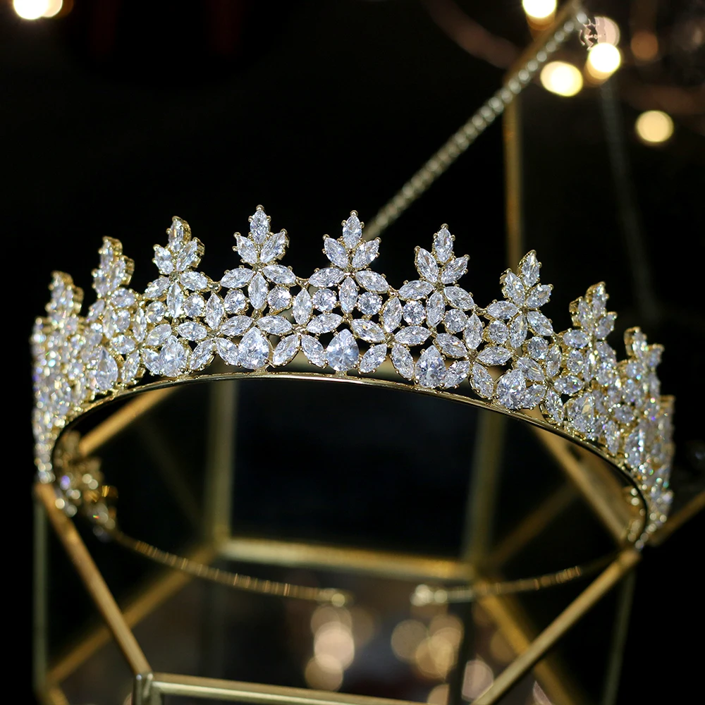 Exquisito Zirconia cubica Oro/Plata Corona Moda Nupcial tocado y delicalado большая капля Princesa Cobre Corona de boda