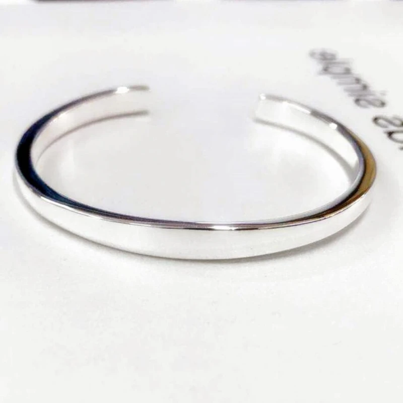 

Sole Memory Fashion Glossy Simple Temperament 925 Sterling Silver Female Resizable Bracelets SBR160