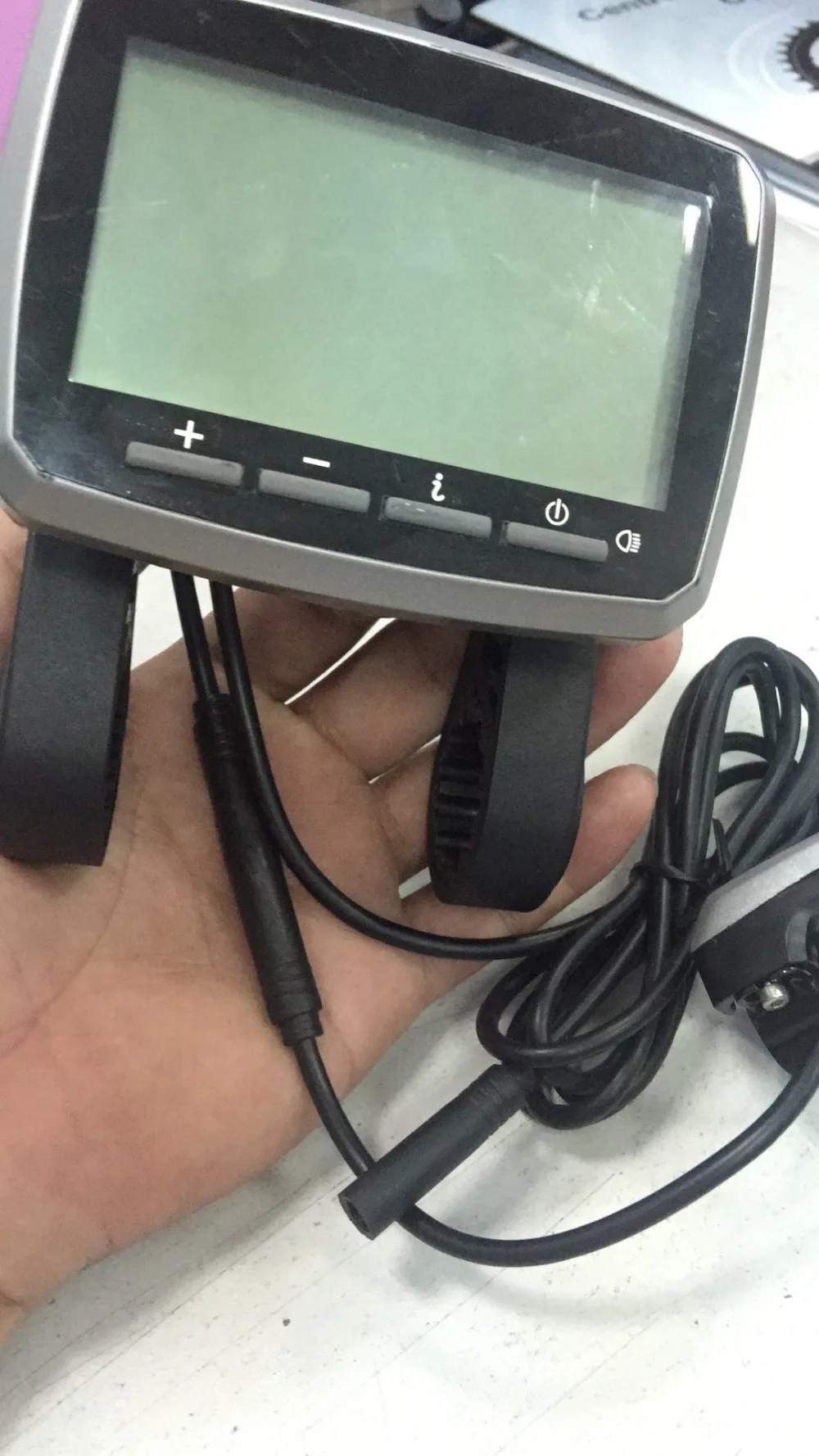 display with switch (1)