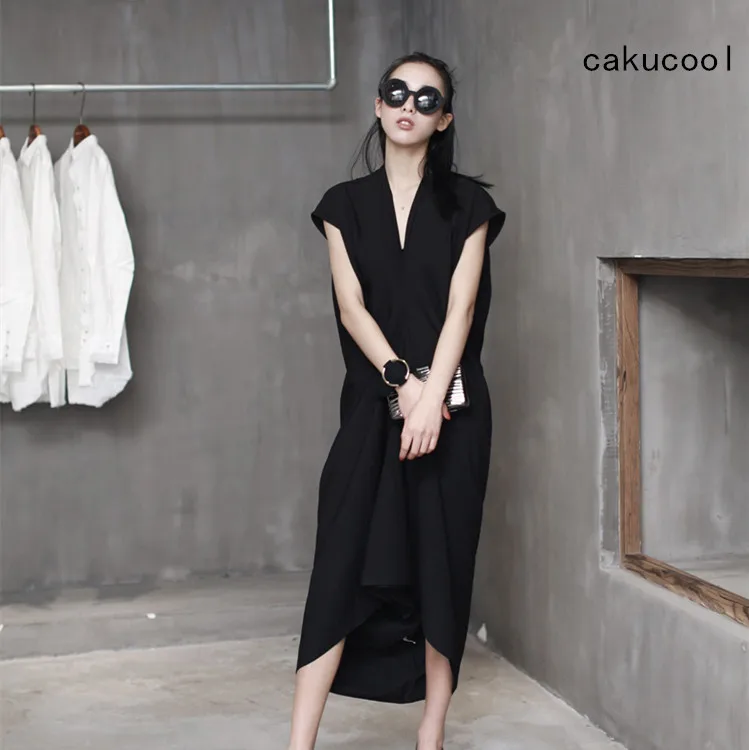 Cakucool New Summer Solid Black Dress V-neck Asymmetric Loose Vestidos Sleeveless Pleats Brief Gothic Dresses Plus Size Sundress | Женская