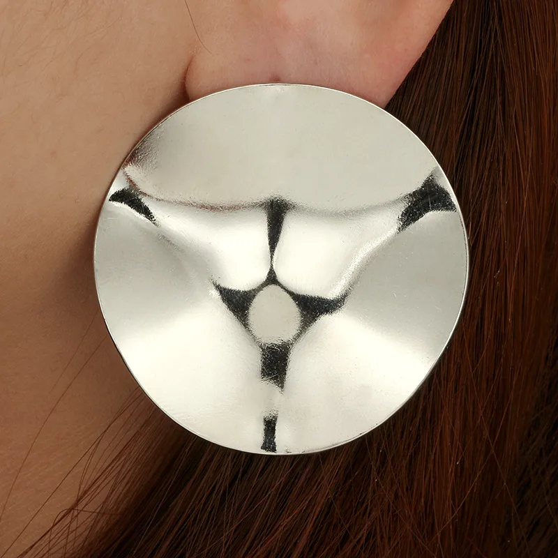 

8SEASONS Trendy Punk Style Round Stud Earrings Creative Gold Silver Color 2018 Fashion Summer Women Jewelry 4.8cm Dia. 1 Pair