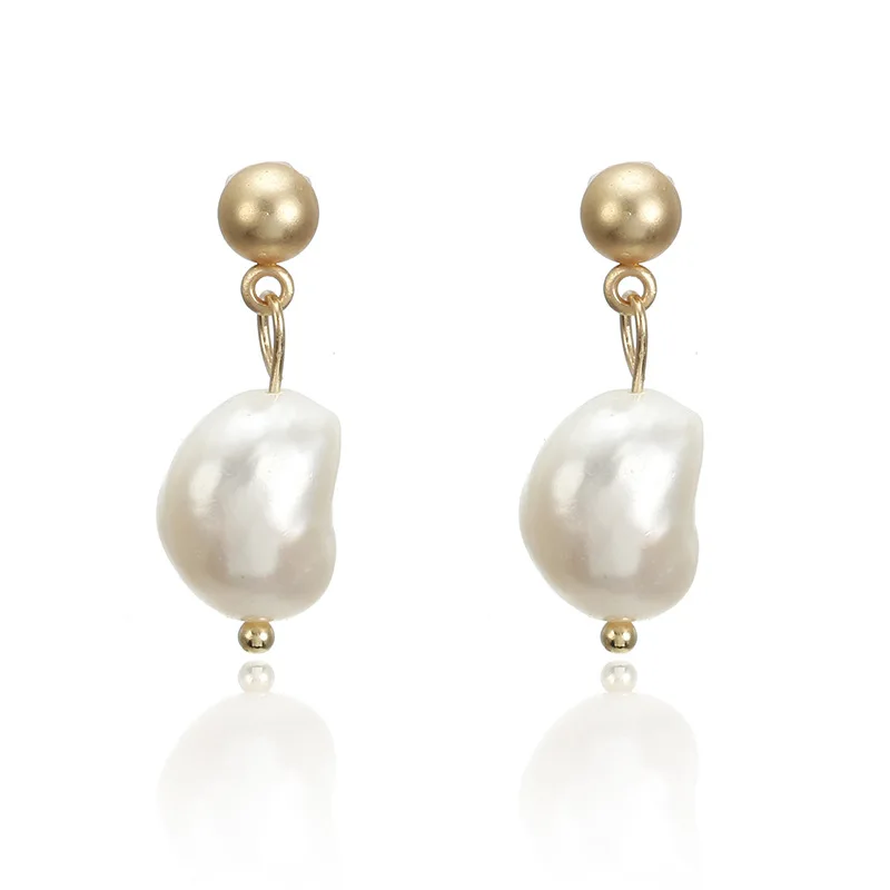 

Irregular Shape Pearl Stud Earrings for Women Matte Gold Earrings Pearl Baroque Wedding Party Statement Earings Fashion Jewelry