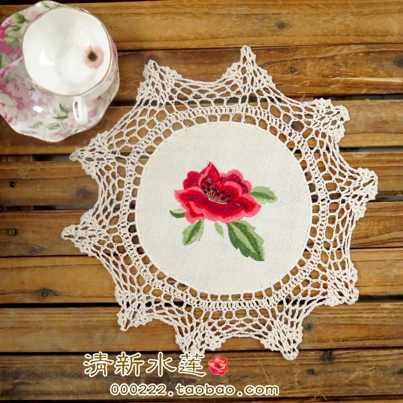 French Style Beautiful Handmade Embroidery Flower Fluid Table