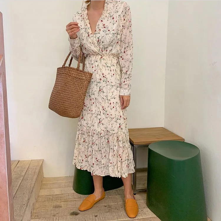 

Maxi Long Floral Pleated Dress for Women Long Sleeve Vestidos Verano Korean Vintage Ruffle Hem Casual Beach Party Dress Mujer