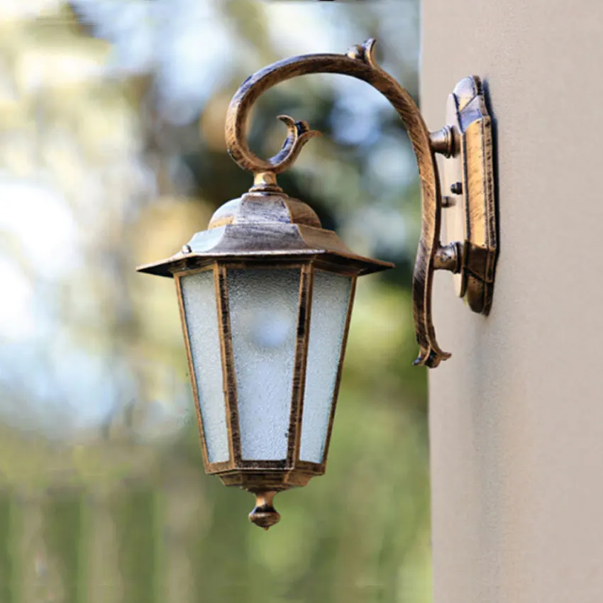Outdoor wall lamp villa balcony porch corridor wall sconce gateway yard street garden fence light