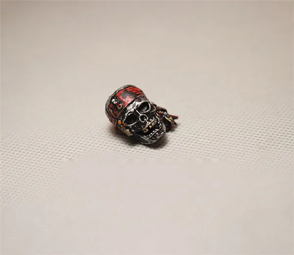 Cool Pirates Skeleton Head Mini Figures - 2