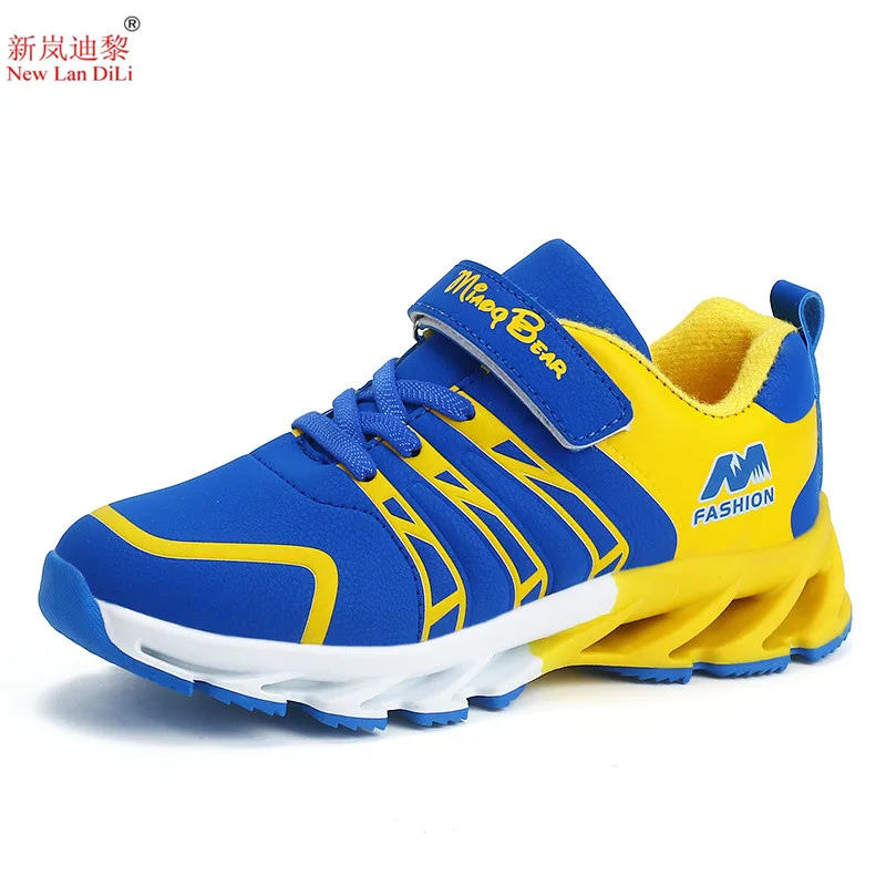kids sports shoes