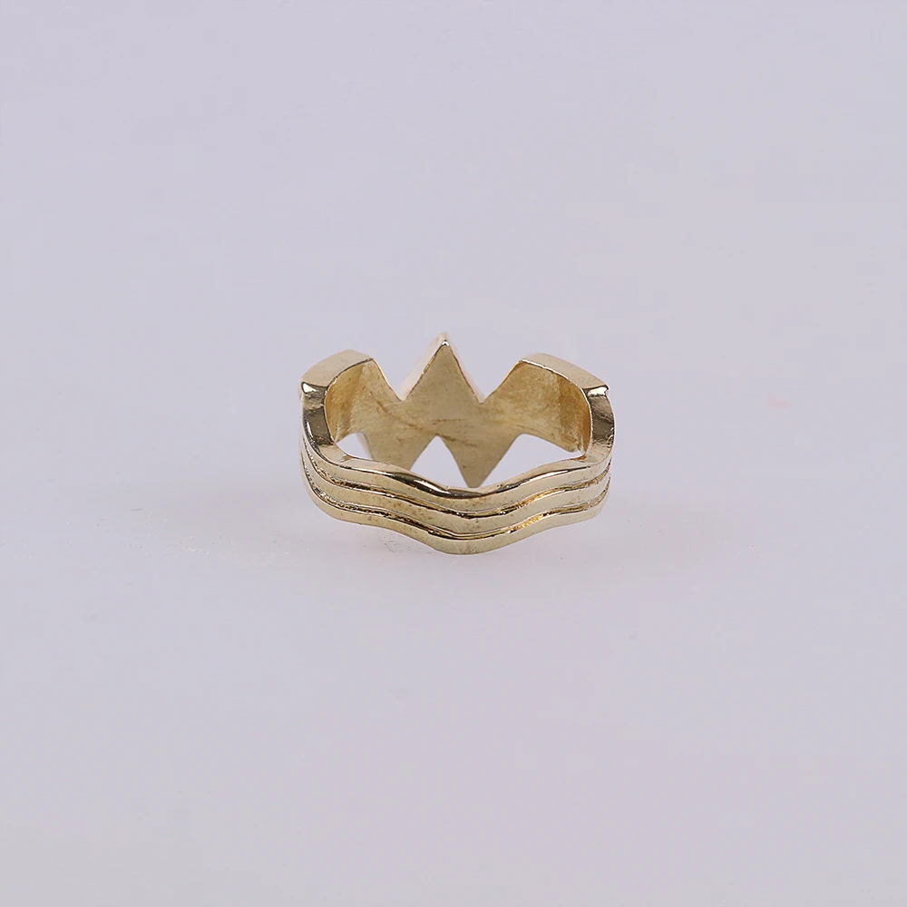 2017 Movie Wonder Woman Superhero Diana Prince Leather Headgear Metal Badge Rings  Cosplay Bronze Crown Band Headgear Woman (6)