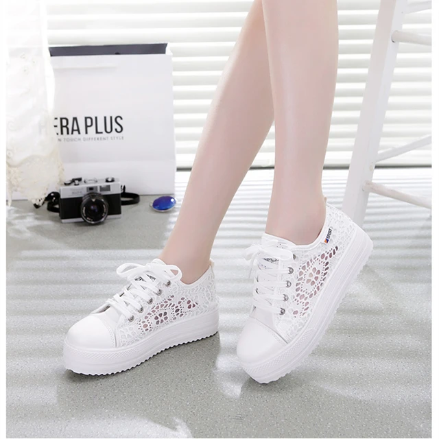 Summer Women Shoes Casual Cutouts Lace Canvas Shoes Hollow Floral Breathable Platform Flat Shoe sapato Summer Women Shoes Casual Cutouts Lace Canvas Shoes Hollow Floral Breathable Platform Flat Shoe sapato
