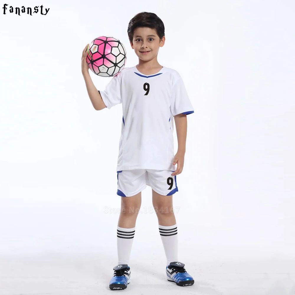 高品質子供サッカーユニフォーム17 18子供サッカーセット男の子カスタムサッカーユニフォーム制服キット子供ユース新到着 Kit Jersey Football Child Football Uniformyouth Boys Aliexpress