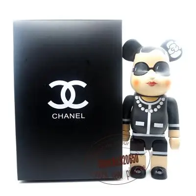 karl lagerfeld bearbrick