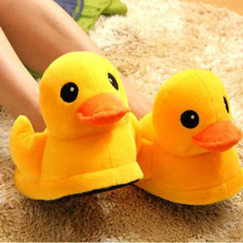 

Lifelike Yellow Duck Plush Slipper Fashion Indoor Slippers Autumn Winter Warm Soft Plush Slippers Indoor Gift for Men Women