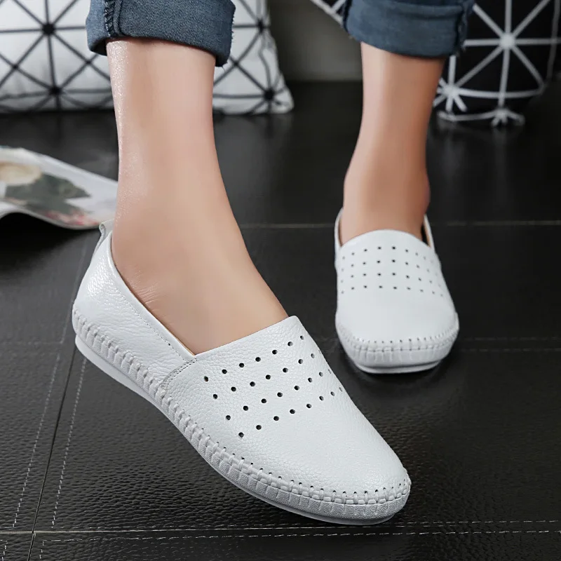 

2019 Walking shoes good looking white shoes 2018 autumn new flat walking shoes B4K1-B4K12