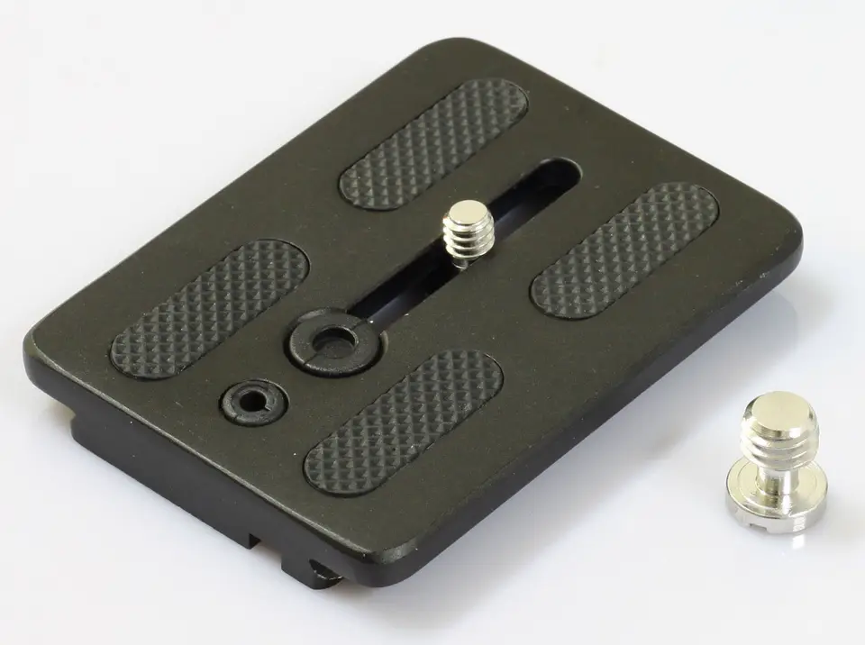 thumbnail image 2 of 150mm Universal Arca Swiss Quick Release Plate 2 of 14