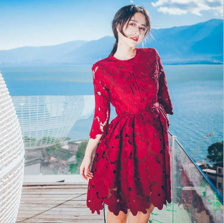

2018 New Fashion Women Dress Red Ball Gown Dress Three Quarters Sleeve Flower Lace Short Party Dress Robe Femme Vestidos