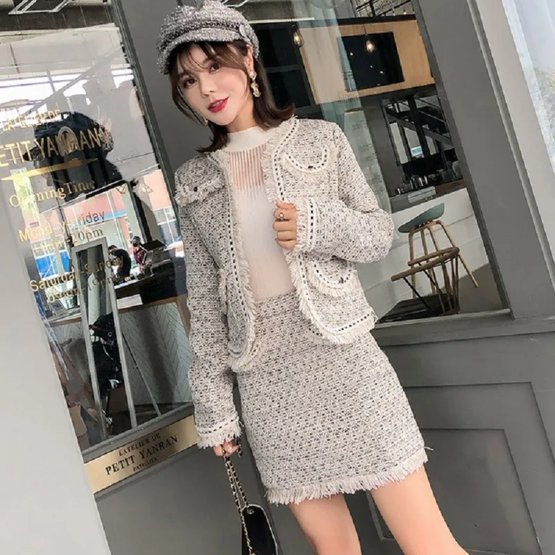 

2018 New Autumn Runway Designer Tweed two Piece Set Winter Women Cardigan Jacket Coat+High Waist Fringed Tassel Mini Skirt Suits