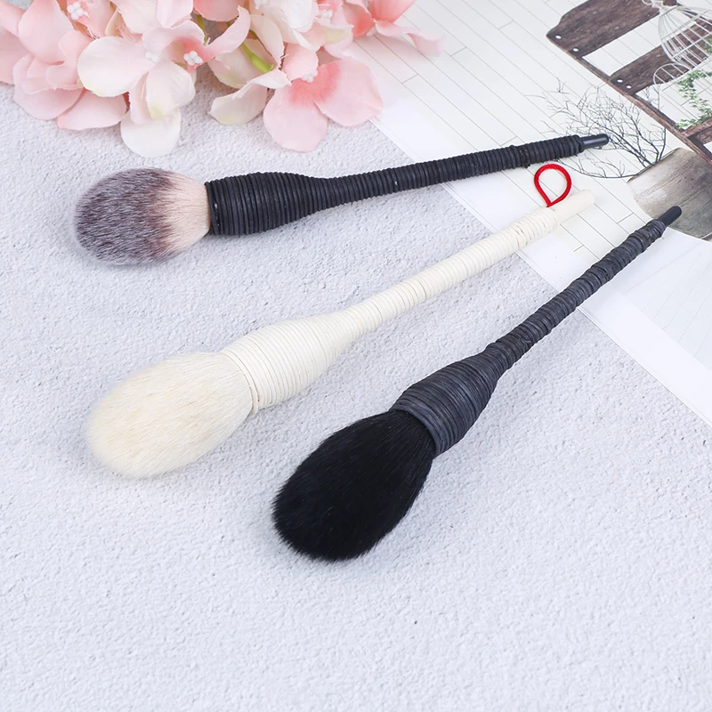 White/Black Rattan Goat Hair Make up Brushes Cosmetic Blush Powder Foundation Make up Brushes Tools
