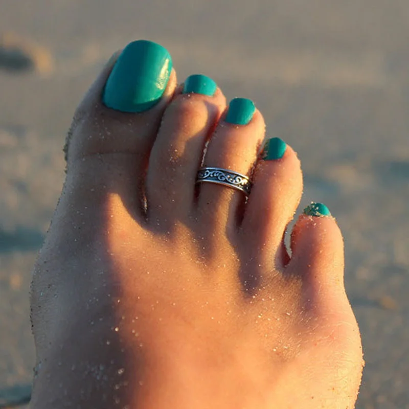 

Fashion Women Summer Toe Ring Hot Summer Beach Boho Jewelry Classical Vintage Totem Pattern Foot Toe Open Rings