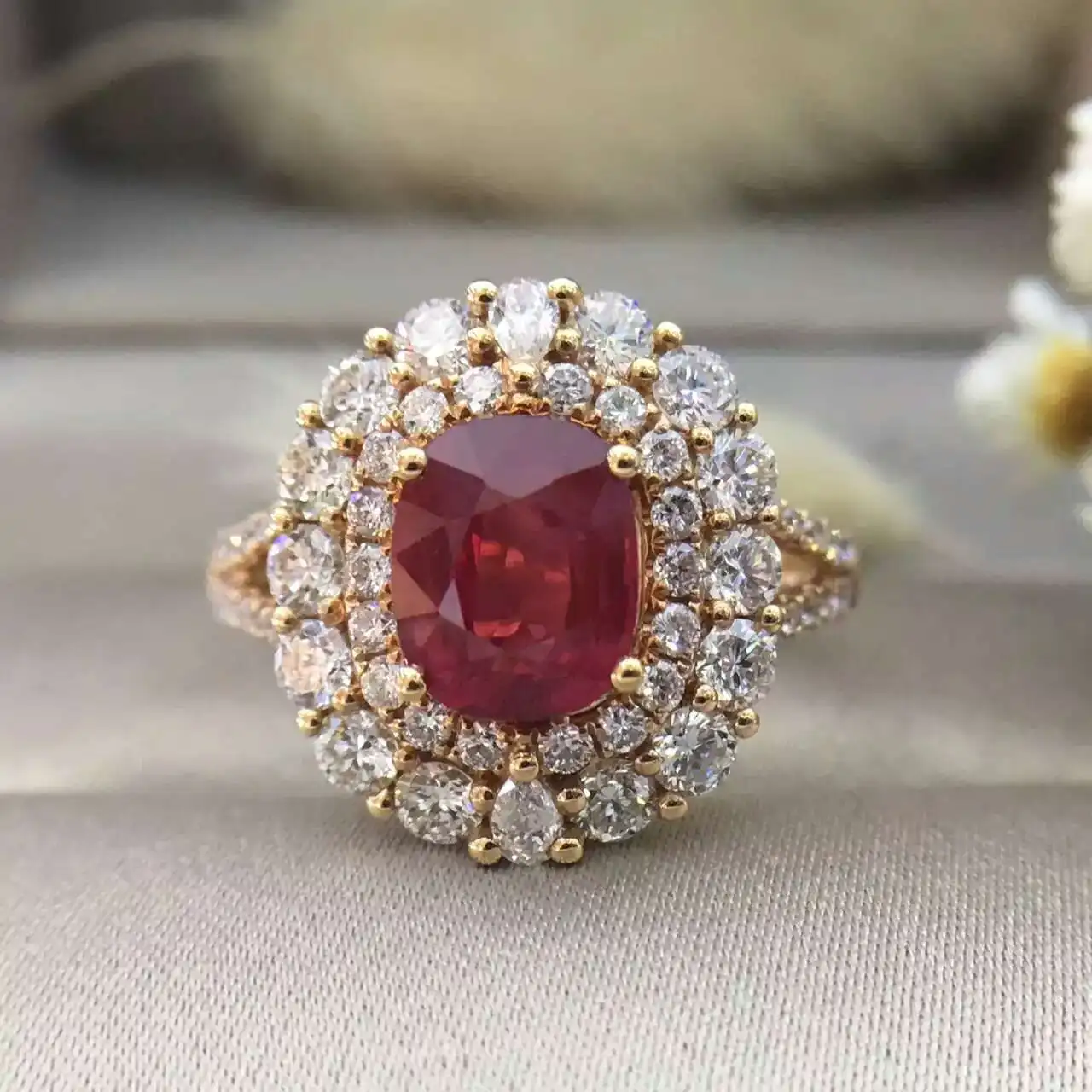 18K Gold 2.048ct Natural Ruby Women Ring with 1.384ct Diamond Setting