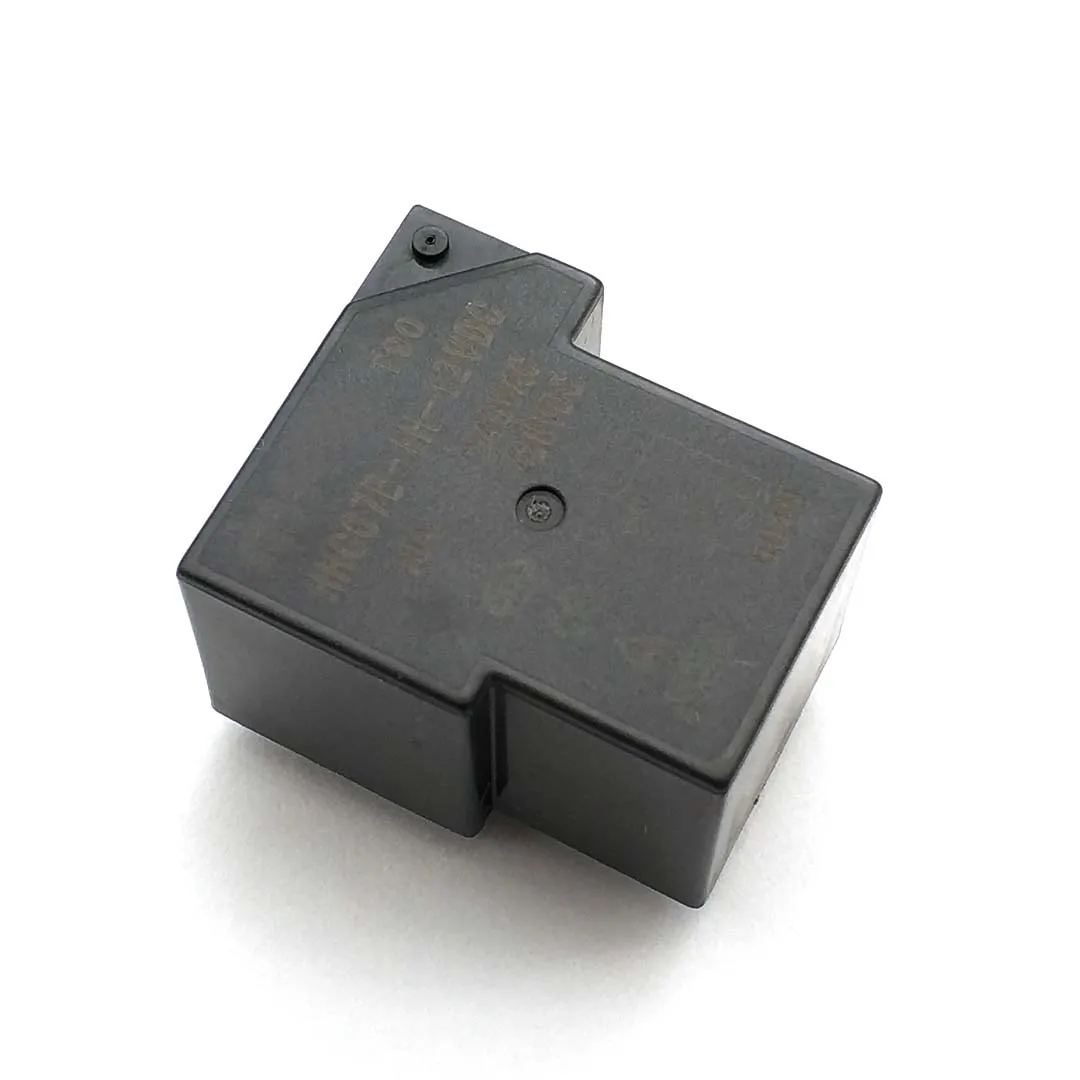 HHC67E-1H-12VDC Реле DC 12V Катушка 30A 240VAC/28VDC 5 Pin Реле HHC67E(T90)-1H