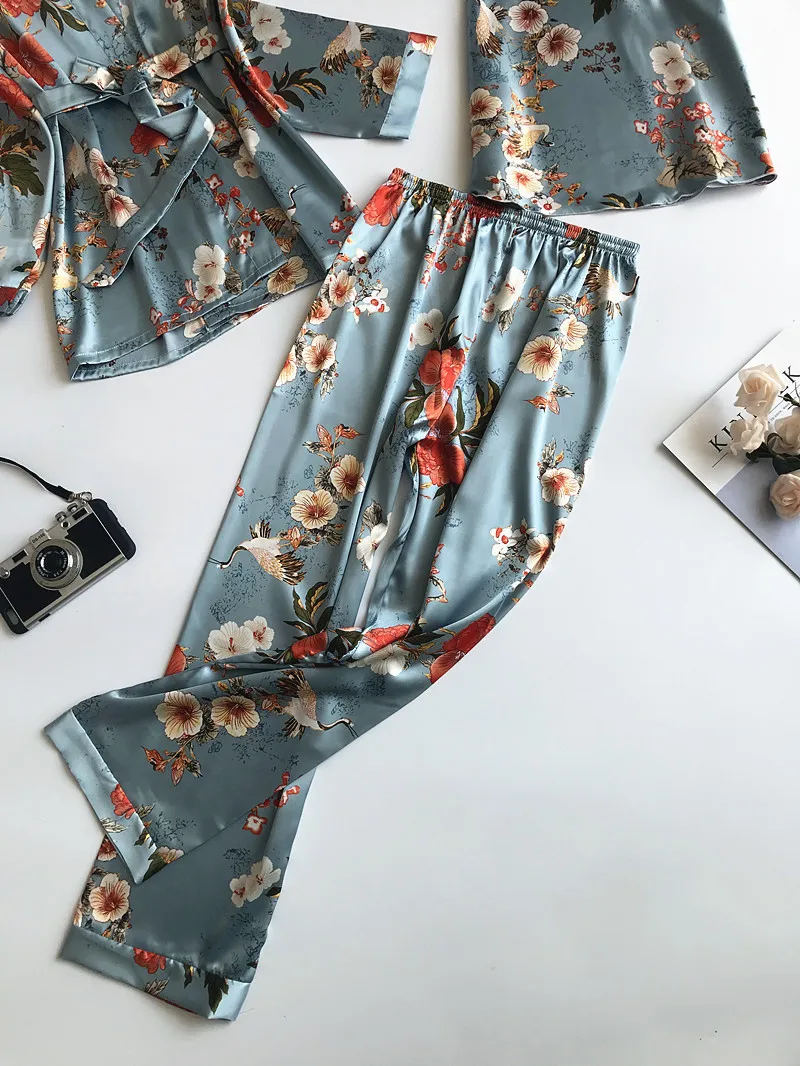 Новые женские пижамные комплекты из 3 предметов со штанами сексуальная пижама атласная ночная рубашка с цветочным принтом