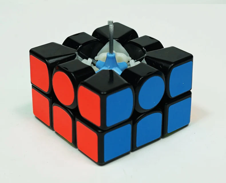 Мастер скьюб. Волшебный куб дели 74504. Гайки для кубика ган. Коньяк с головоломкой. Игра настольная perplexus головоломка рубика 3*3 6055892.