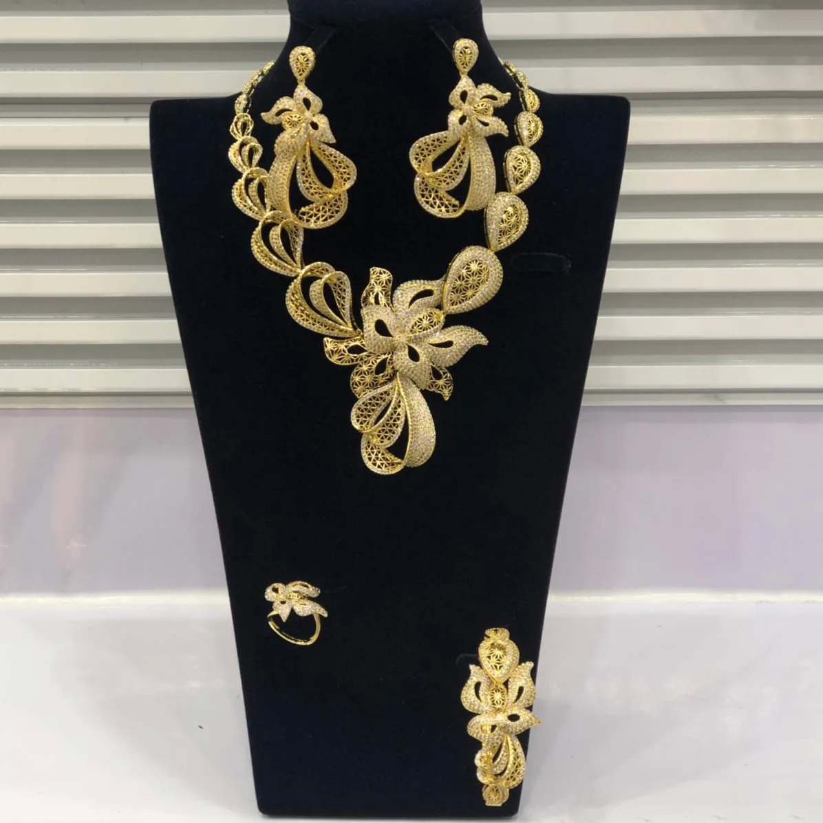 GODKI Luxury Trendy Flowers Nigerian Jewelry sets For Women Wedding Cubic Zircon CZ Dubai Gold Bridal Jewelry Set