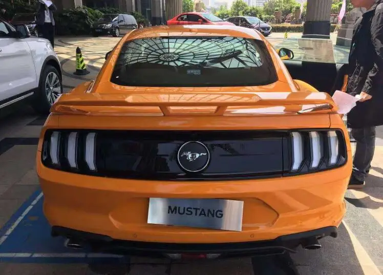 

Carbon Fiber / ABS Car Rear Trunk Lip Spoiler Wing Fit For FORD MUSTANG 2015 2016 2017 2018 2019 GT Style BY EMS