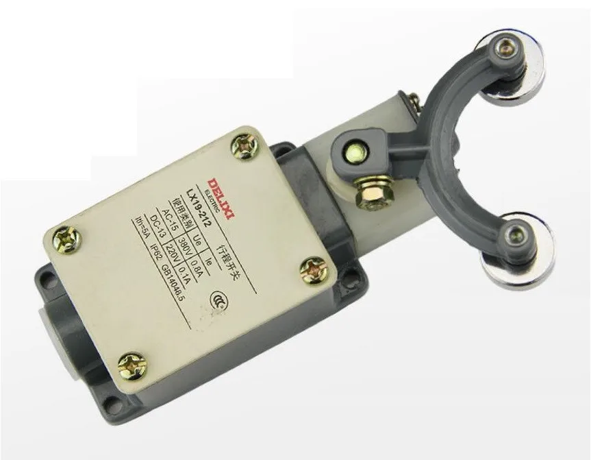 

LX19-212 AC380V / DC 220V 5A limit switch, nonautomatic reset overtravel-limit switch, DELIXI travel switch