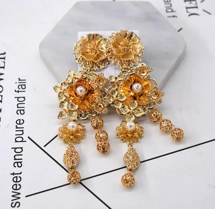 

New Baroque Sicily summer bohemian holiday gold flower embossed color earrings