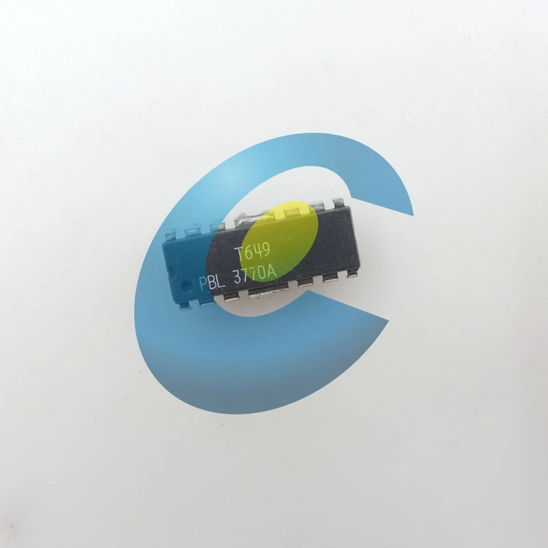 PBL3770A PLCC-28 |