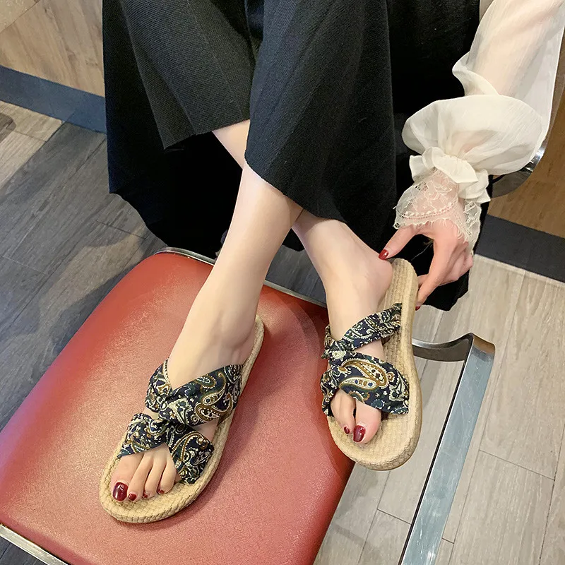 

COOTELILI Fashion Bohemian Beach Shoes Women Summer Slippers Flip Flops Flat Shoes For Ladies Slides Women Shoes