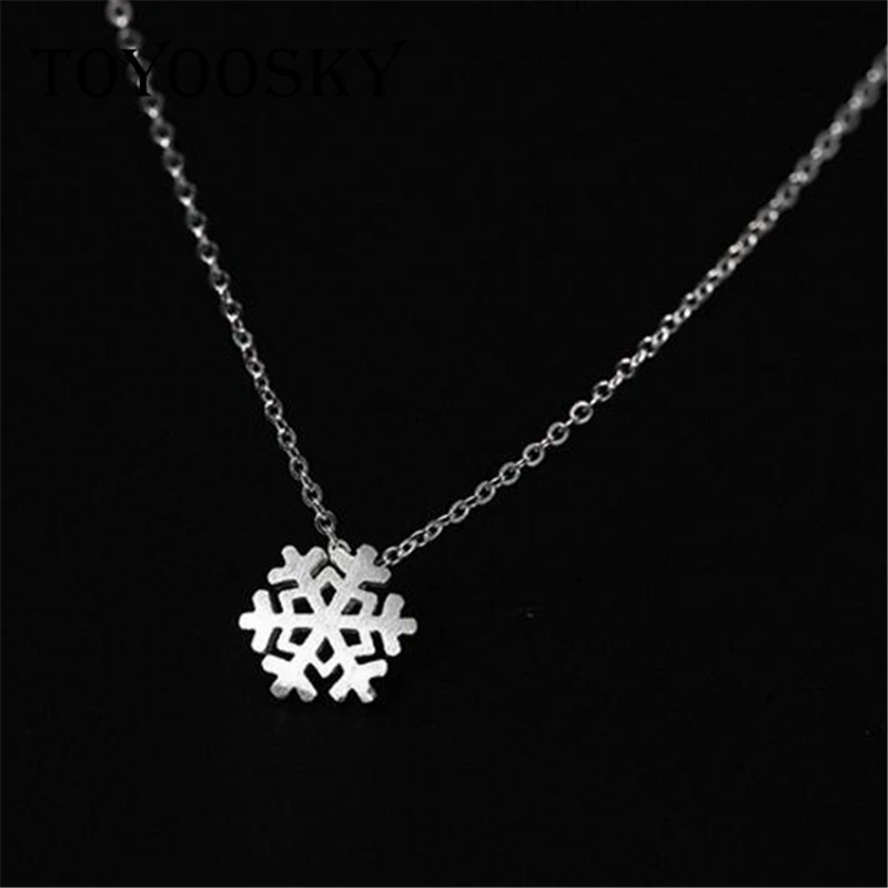 

TOYOOSKY Winter Jewelry 925 Sterling Silver Snow Pendant Necklaces Contracted Fashion for Women Clavicle Chain Gift Design