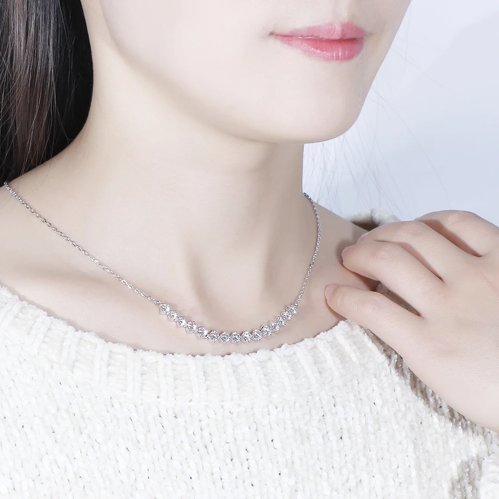 Elegant Sterling 925 Platinum Plated Silver 3ct 3.5mm-4mm-3.5mm H-I Color Moissanite Pendant Choker Necklace(2)
