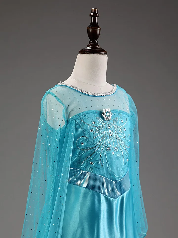 2222219855_1933995610