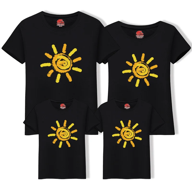 Family Matching Outfit Summer Short Sleeve T Shirt Top Clothes Cotton Mother Father Son daughter Dresses Sun Painting LD10269