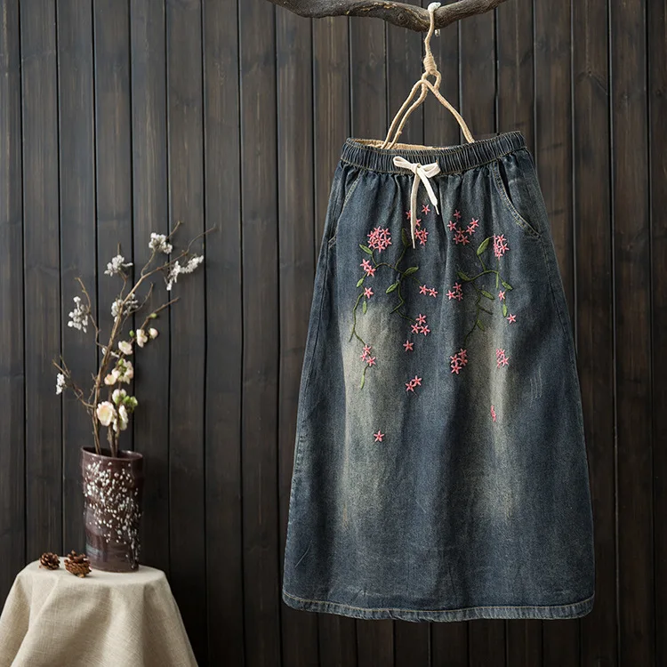 Свободные повседневные джинсовые юбки с эластичной резинкой на талии, юбка с вышивкой, длинная юбка трапециевидной формы, осенняя - Цвет: 2