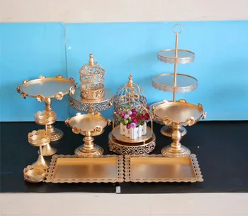 

Metal Crystal Wedding Cake Stand Cake Pan Baking Tool Cupcake Fruits Dispaly Rack Buffet Party Dessert Serving Stands