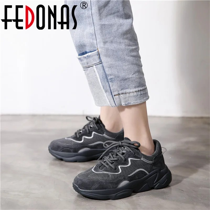 

FEDONAS Brand 2020 Spring Summer Quality Synthetic Leather Women Flats Lace Up Women Sneakers Comfortable Casual Shoes Woman