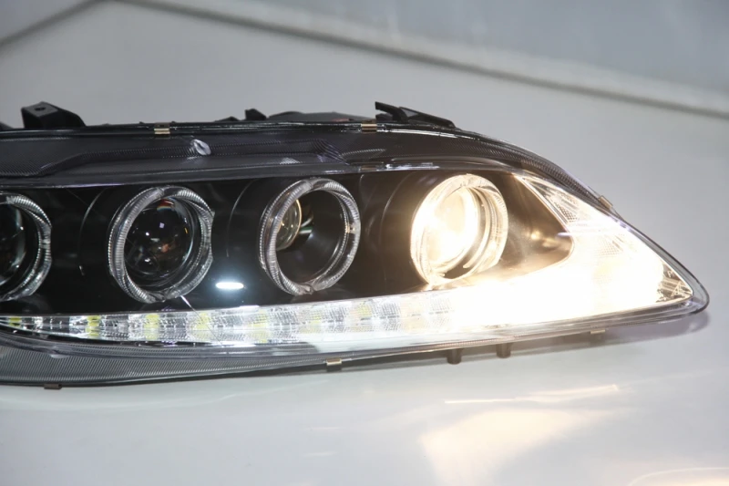 03-116 mazda 6 led -jc (11)
