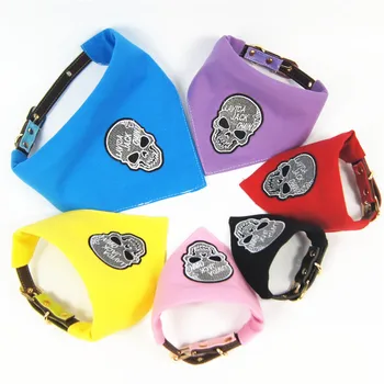 

New Design Dog Bandana Skull Embroidery Collar Scarf Bibs Skull Triangular Bandage Collas for Small Pet Kerchief Groom Accessory
