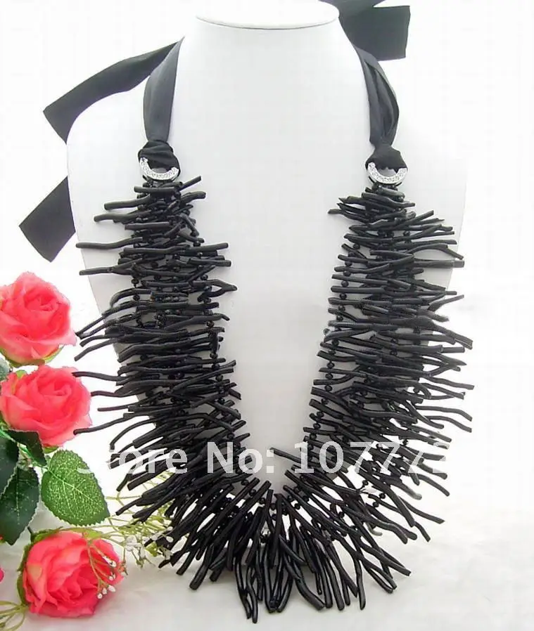 

Stunning! 4Strds Black Coral Branch&Crystal Necklace