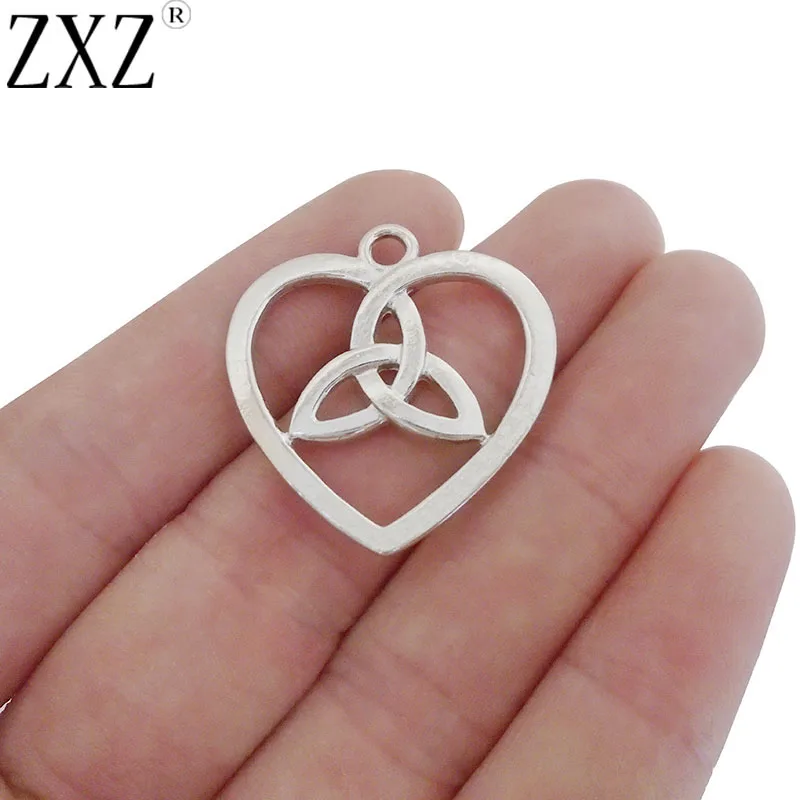 

ZXZ 20pcs Antique Silver Tone Open Heart Keltic Knot Trinity Triquetra Charms Pendants Double Sided for Necklace Making Findings