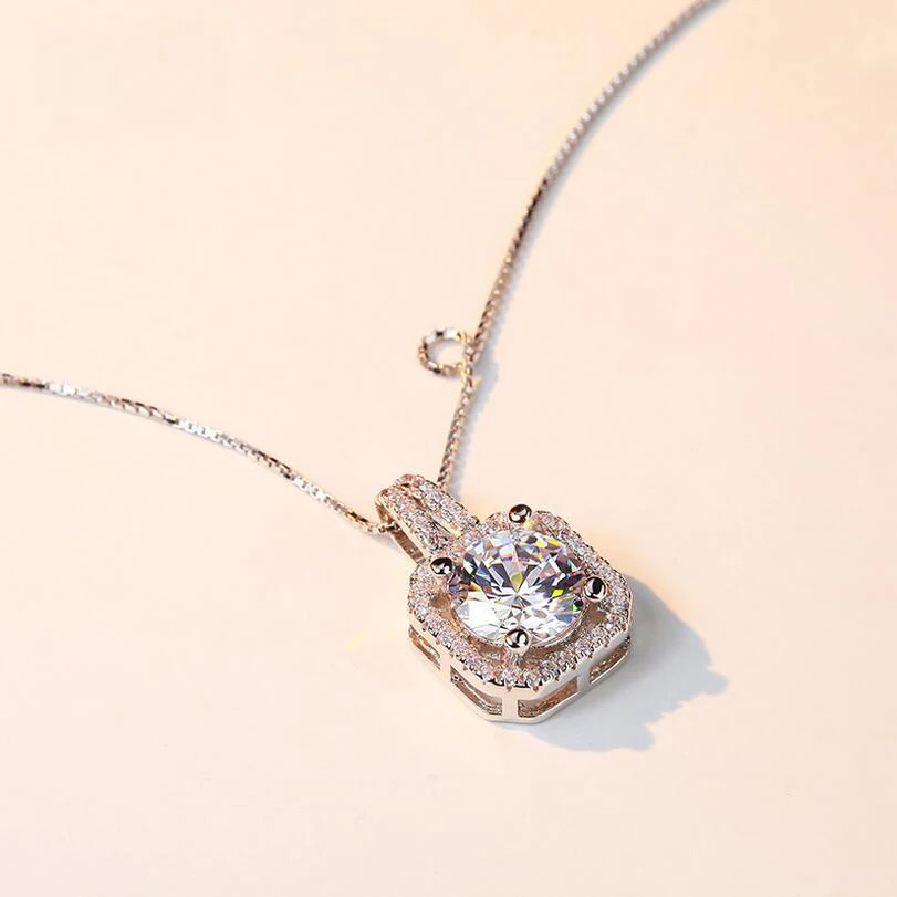 

2019 Hot 925 Silver Square Zircon Pendant Necklace For Women Chain Luxurious Big CZ Crystal Zircon Stone Necklace